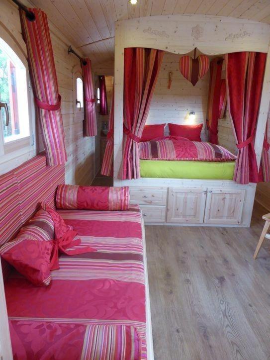 La Roulotte De Bourgogne Villa Brianny Exteriör bild