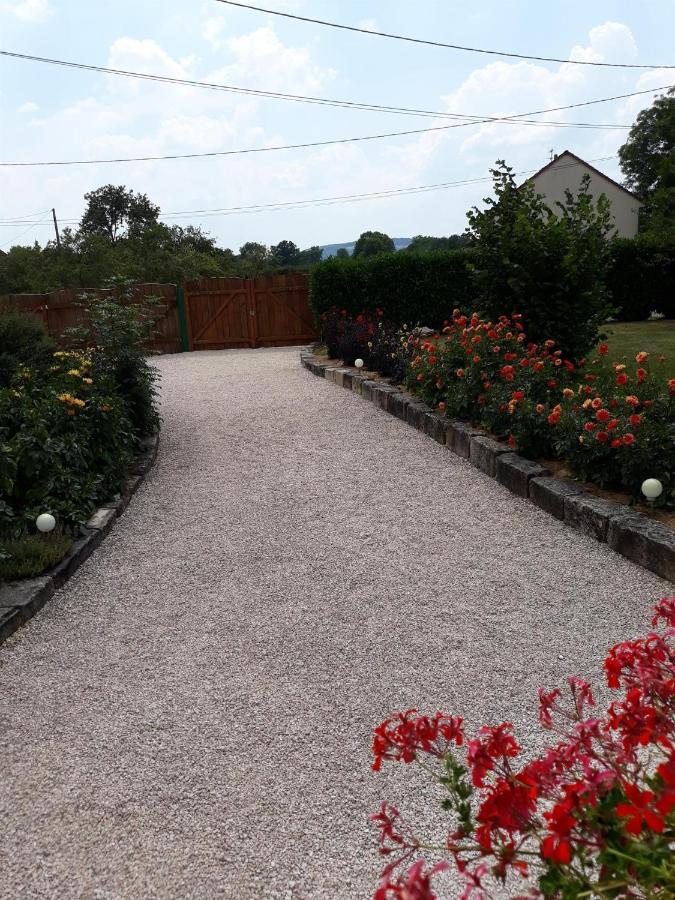 La Roulotte De Bourgogne Villa Brianny Exteriör bild