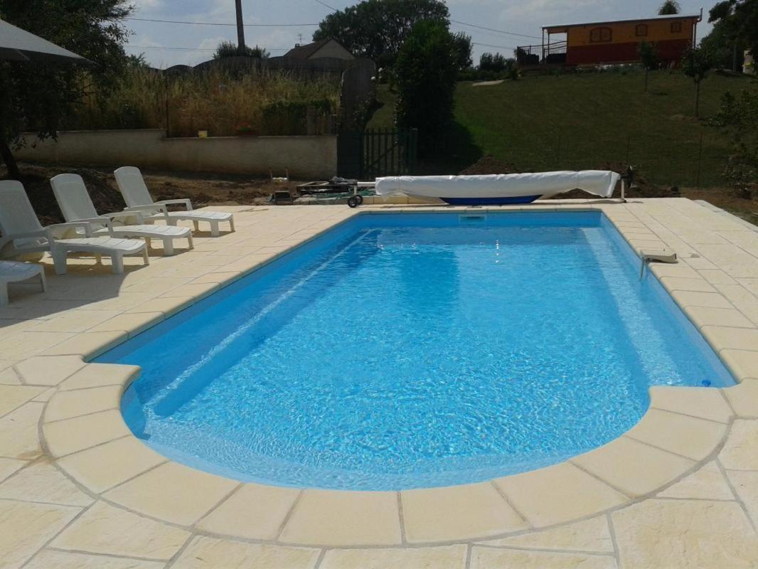 La Roulotte De Bourgogne Villa Brianny Exteriör bild